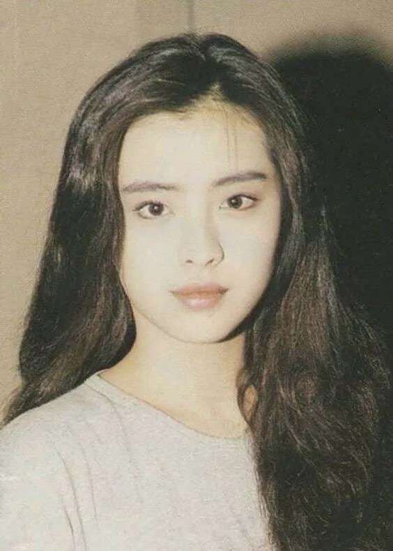 왕조현의 젊은 모습
